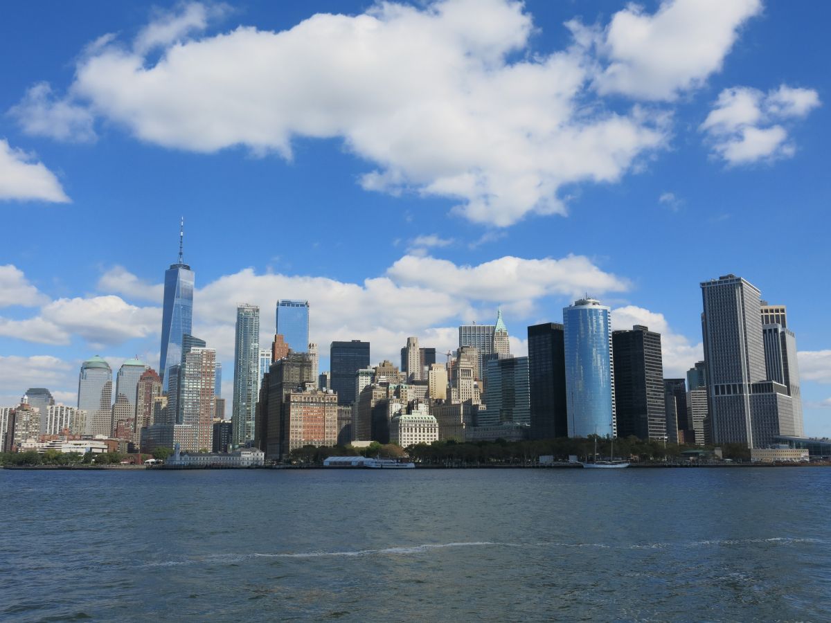 Manhattan - One World Trade Center til venstre